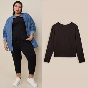 TORRID Super Soft Slub Crew Neck Long Sleeve Crop Tee